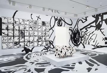 KAWS: Companionship in the Age of Loneliness - Exh...